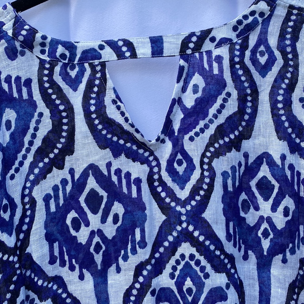CHICO’S 100% Linen Ikat Print Poncho size M/L - Picture 4 of 4